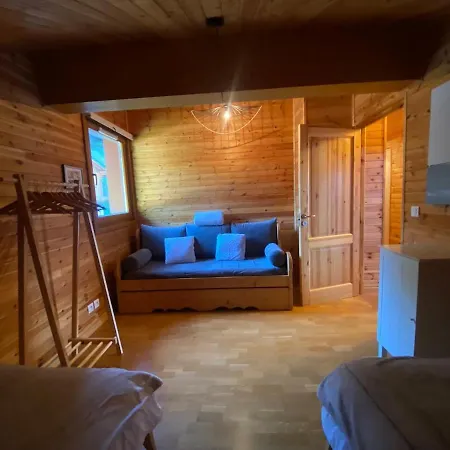 Apartment Cozy And Charming In